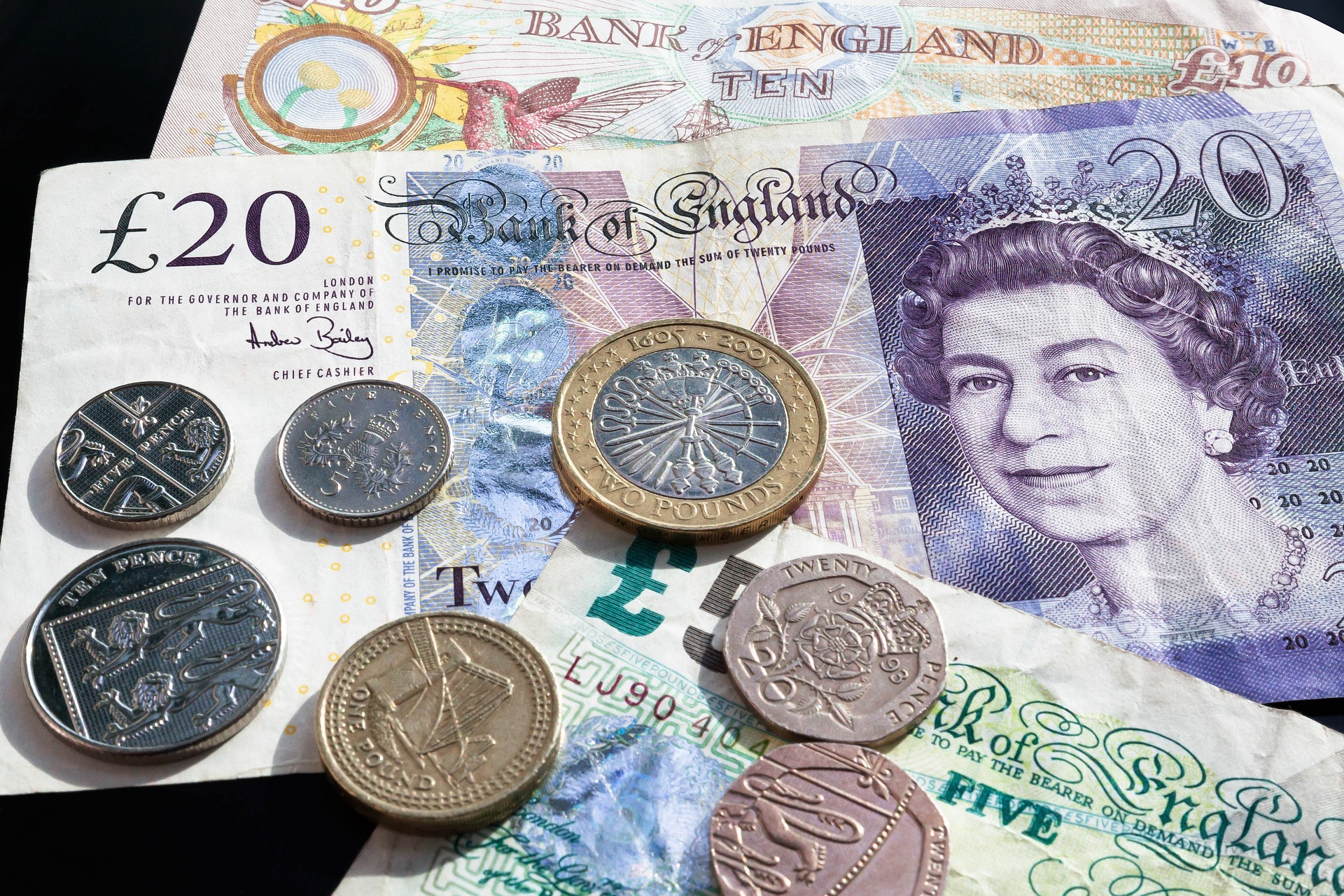 British bank notes and coins